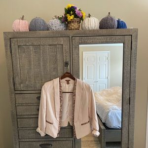 Blazer w/ Feminine Cut